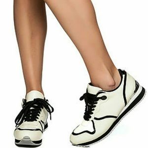🎁👟🎁 Jeffrey Campbell Cura Glow in the Dark Sneakers 🎁👟🎁